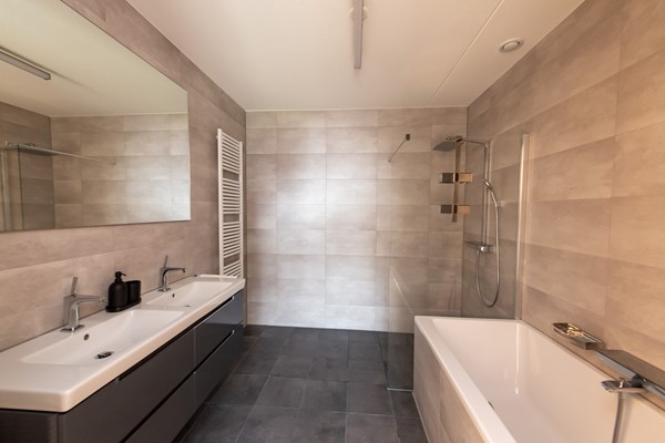 Medium property photo - Bundlaan 236, 1031 KA Amsterdam